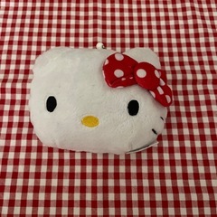 キティちゃん定期入れです。中古品です。ノークレームノーリターンで...