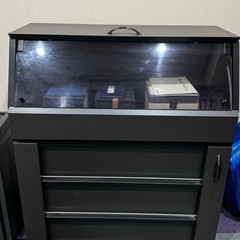 可動式ローラー収納棚