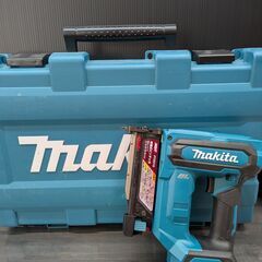 【中古】マキタ　ピンタッカ　PT001GZK　ケース・メガネ・取扱説明書付き【ハンズクラフト熊本けやき通り店】【引き取り限定】