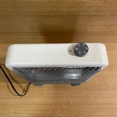 h3【アイリスオーヤマ 電気ストーブ】EHT-800W 白の画像