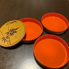 【新品未使用】おひつ型三段重　竹柄　20cm ちらし寿司やおせち、オードブルに◎の画像