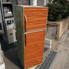 レトロ冷蔵庫