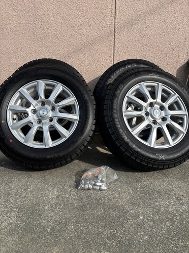 値下げします。スタッドレス4本セット　アルミホイール付15インチ