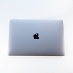 MacBook air 
M1