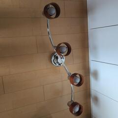 【取引中】照明器具 4灯の画像