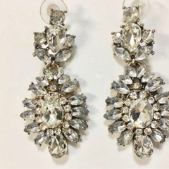 結婚式　アクセサリー　の画像