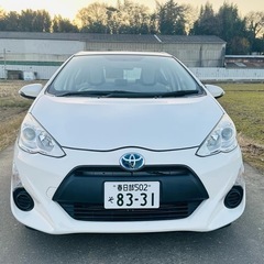 トヨタ アクア 平成27年　2年車検付き　