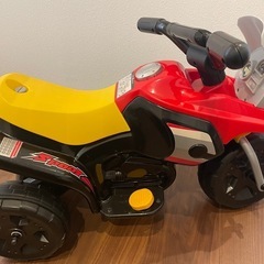 トイザらス電動乗用3輪バイク
の画像