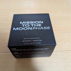 【新品未使用】オメガスウォッチ ムーンフェイズ 原宿スウォッチ購入 保護シール・腕バンド付き 商品説明の画像
