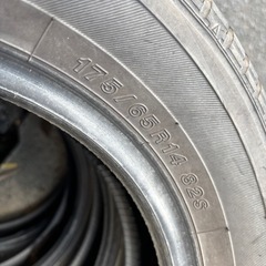 175 65R14夏タイヤの画像