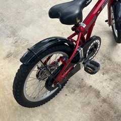 ジープ　自転車　16インチ　キッズ　の画像