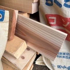 木切れ　端材　　薪などにの画像