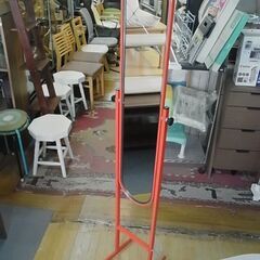 閉店セール中につき、通常特価2,728円より半額の1,364円!...