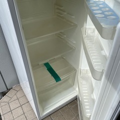 冷蔵庫の画像