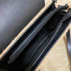 美品です　円形ショルダーバッグ の画像