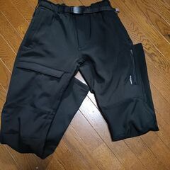 ワークマンPLUS+　ウォームクライミングパンツ