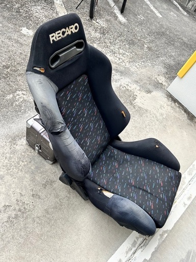 RECARO
レカロ　セミバケ 