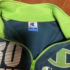 champion  サイズ130cm 羽織り の画像