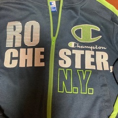 champion  サイズ130cm 羽織り の画像