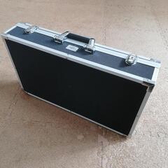 【最終値下げ】エフェクターケース　CNB PDC-700B
