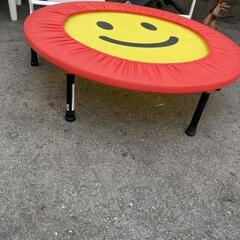 F-1525　トランポリンの画像