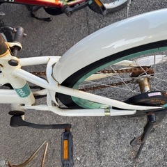 折りたたみ自転車の画像
