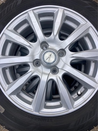 175-65-15 タイヤのホイル