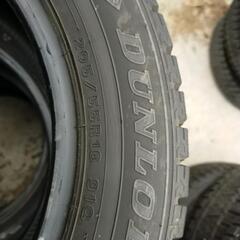 スタッドレス　4本　ダンロップ　205/55r16の画像