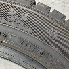 タイヤ4本セットの画像