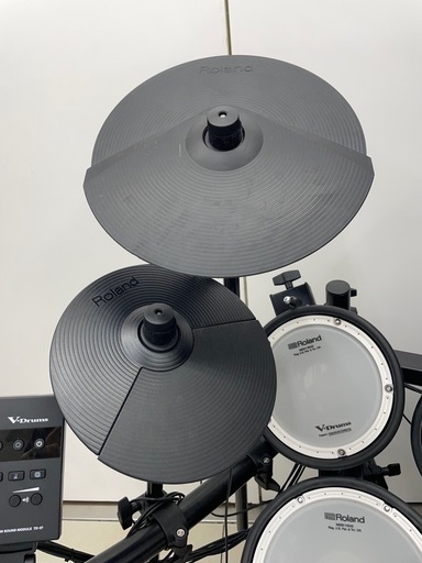 ROLAND　電子ﾄﾞﾗﾑｾｯﾄ　TD-07　説明書･ｲｽ・ﾍｯﾄﾞﾎﾝ付　