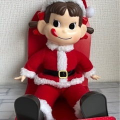 ペコちゃん　おすわりペコちゃんサンタ編