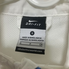 NIKE ナイキ　ナイロンジャケットの画像