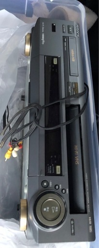 VHS  ビデオデッキ　ジャンク