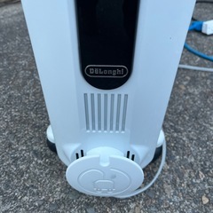 美品 デロンギ 高年式 オイルヒーター 暖房器具 の画像