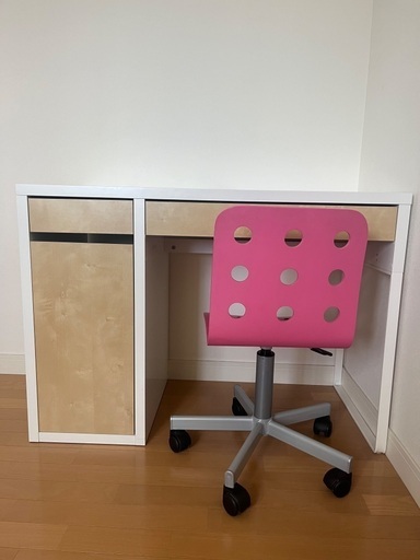 IKEAミッケシリーズ　デスク、椅子