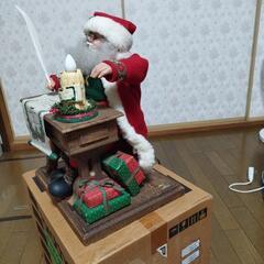  動くサンタ。 トイコー サンタ 物語。 ライティング サンタ。の画像