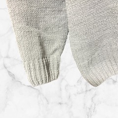 【美品】アズールバイマウジー❤ニットセーター　グレー Vネック 長袖　レディースの画像