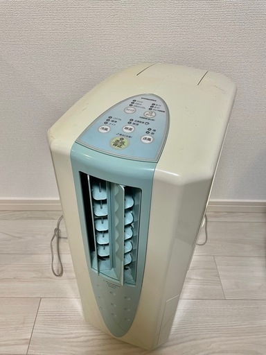 12/24まで！除湿機　冷風・衣類乾燥機除湿機
