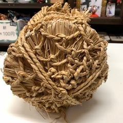 米俵のオブジェの画像