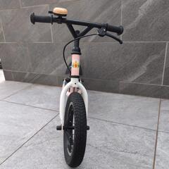 キッカーアバンス マリオカートピーチ姫 バランスバイク ストライダー 自転車の画像