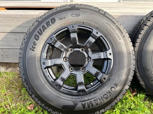 ハイエース　スタッドレスホイール4本セット