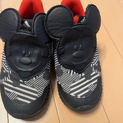 子供スニーカー靴adidas