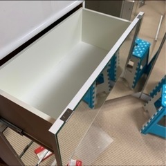 値下　おしゃれタンスの画像