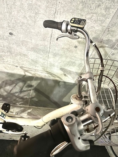クリスマスSALE??東京23区配達無料?新基準　ブリヂストン　ボーテアシスタ　4Ah リチウム 電動自転車 中古 1758