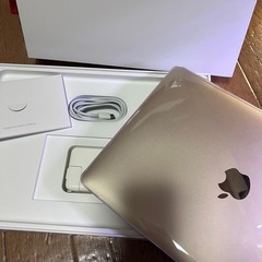 お値下げ！美品！Apple MacBook ゴールド　本体