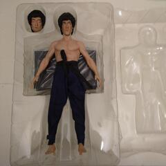 ブルース・リーフィギュアの画像