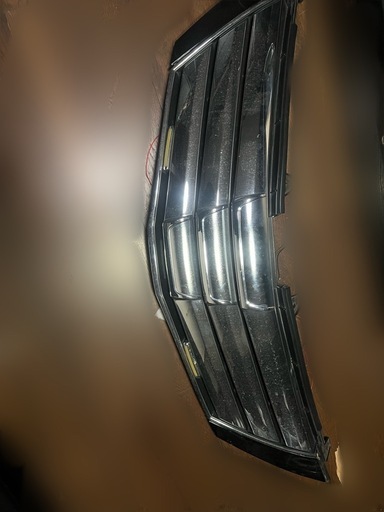 アルファード20系前期
グリル