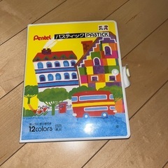 【売却済】 ★新品だけど、肌色がありません★ぺんてる色鉛筆11色の画像