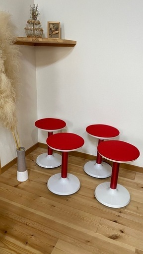 【美品】一脚のオシャレな椅子（バランスチェア）