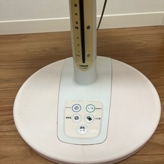 TOSHIBA 扇風機の画像
